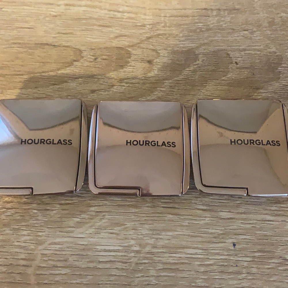 2 hourglass bronzers and 1 hour glass blush bundle